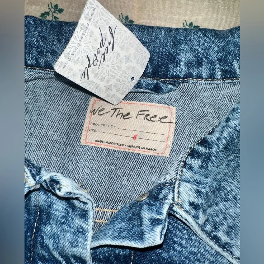 Free People Rumors Denim Jacket NWT - Picture 7 of 7